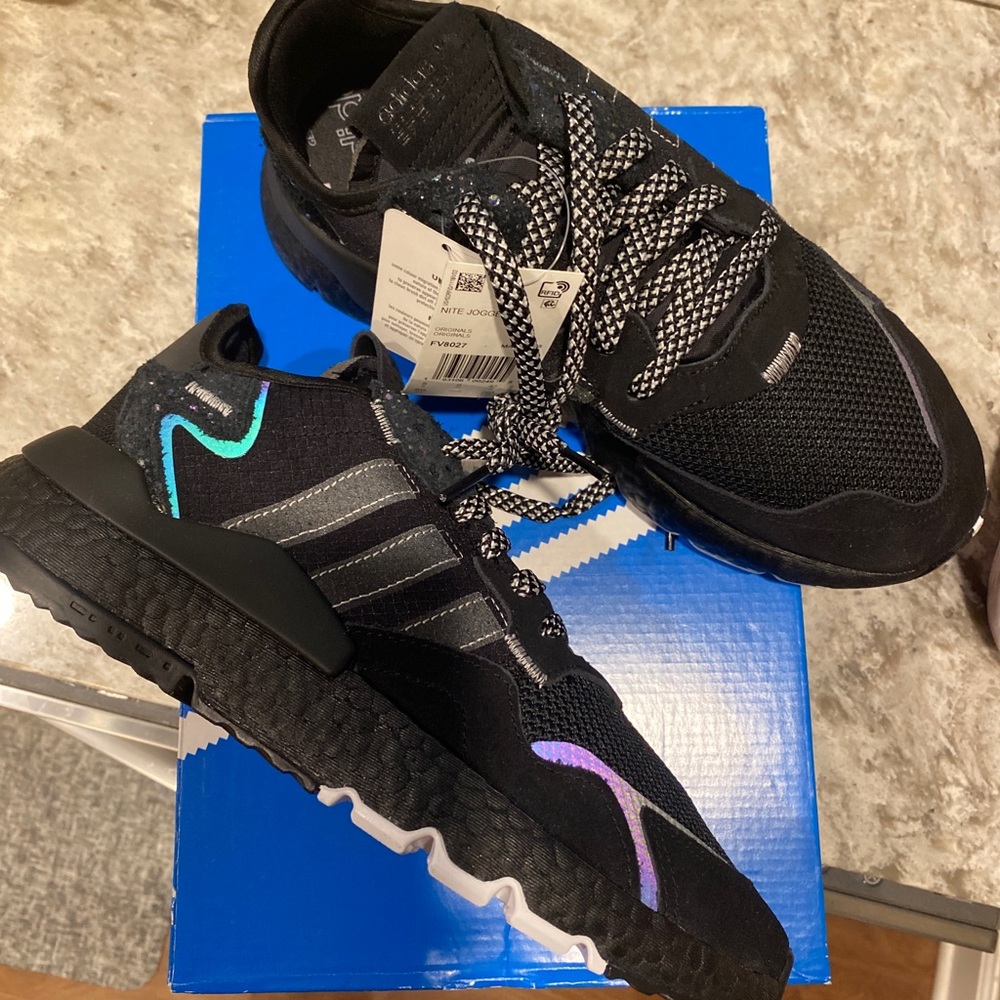 ❌SOLD❌ Men’s Adidas Nite Jogger Reflective